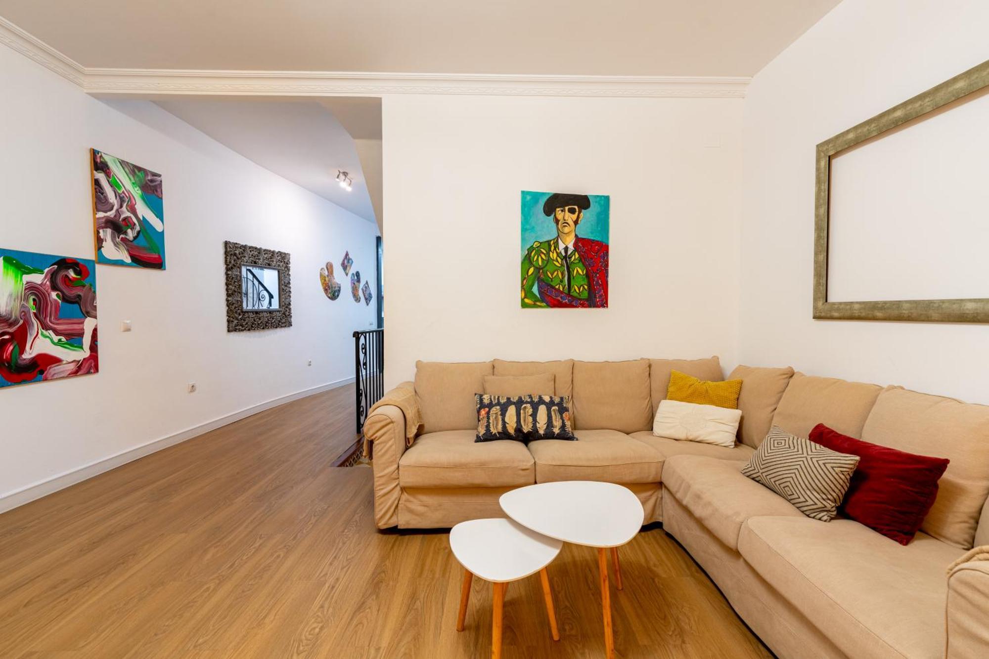 House Sevillana Parking Экстерьер фото