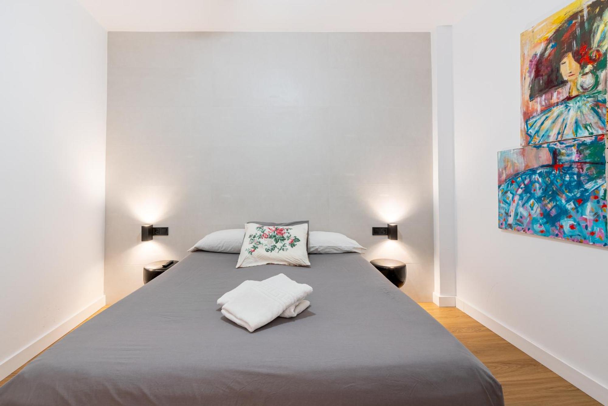 House Sevillana Parking Экстерьер фото