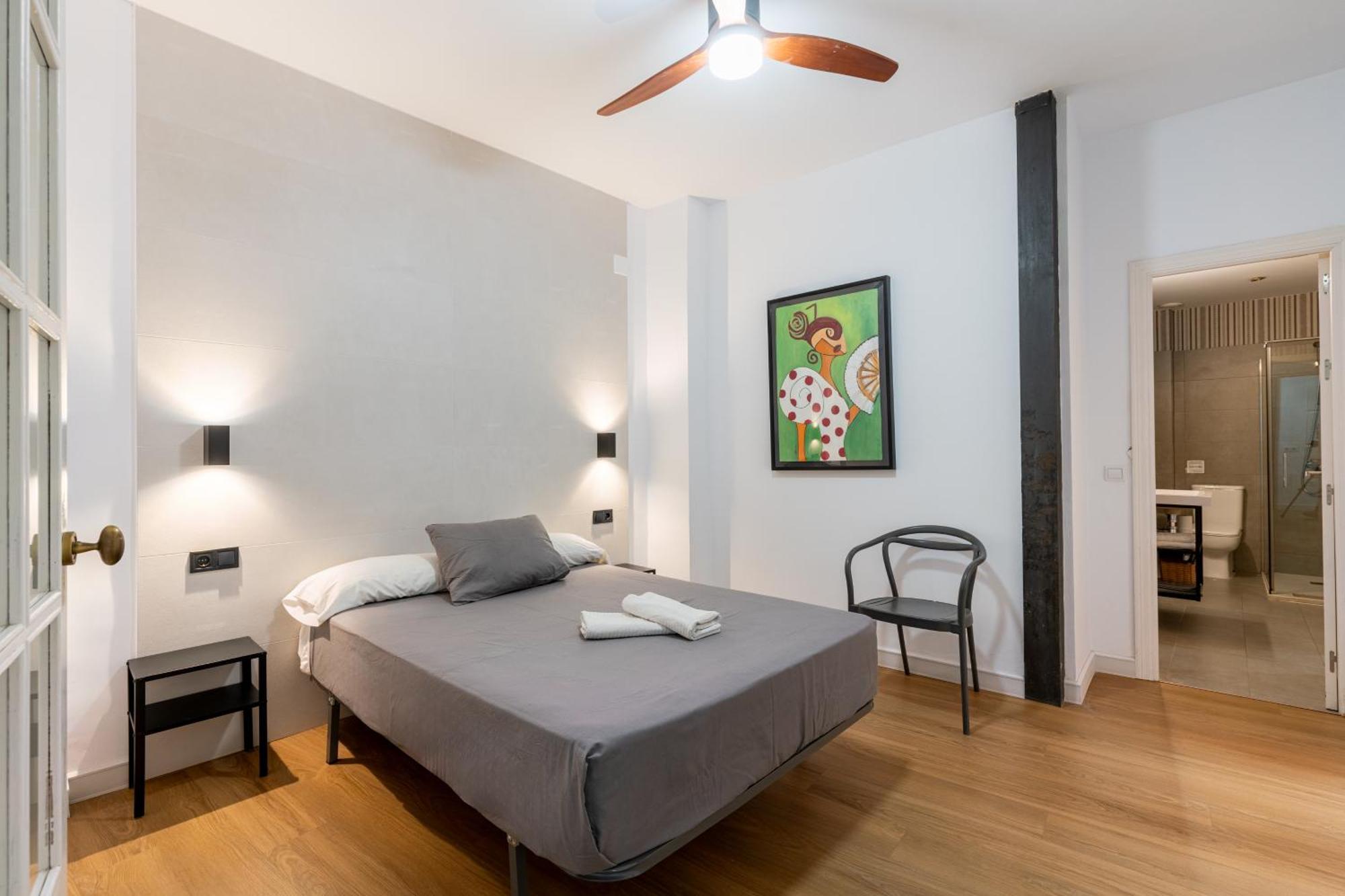 House Sevillana Parking Экстерьер фото